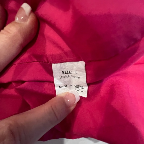 Like New Large Fuchsia and White Print Top Sheer with Lining - Picture 6 of 14